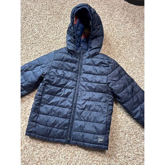 GAP REVERSABLE Boys Blue Puffer Primaloft Coat, size Kids 5; Outer Space, Galaxy - Picture 9 of 12